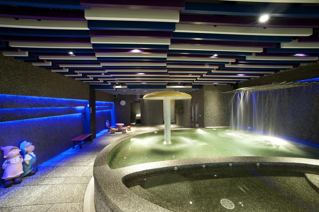One Fukun Hotel Jiaoxi Eksteriør billede
